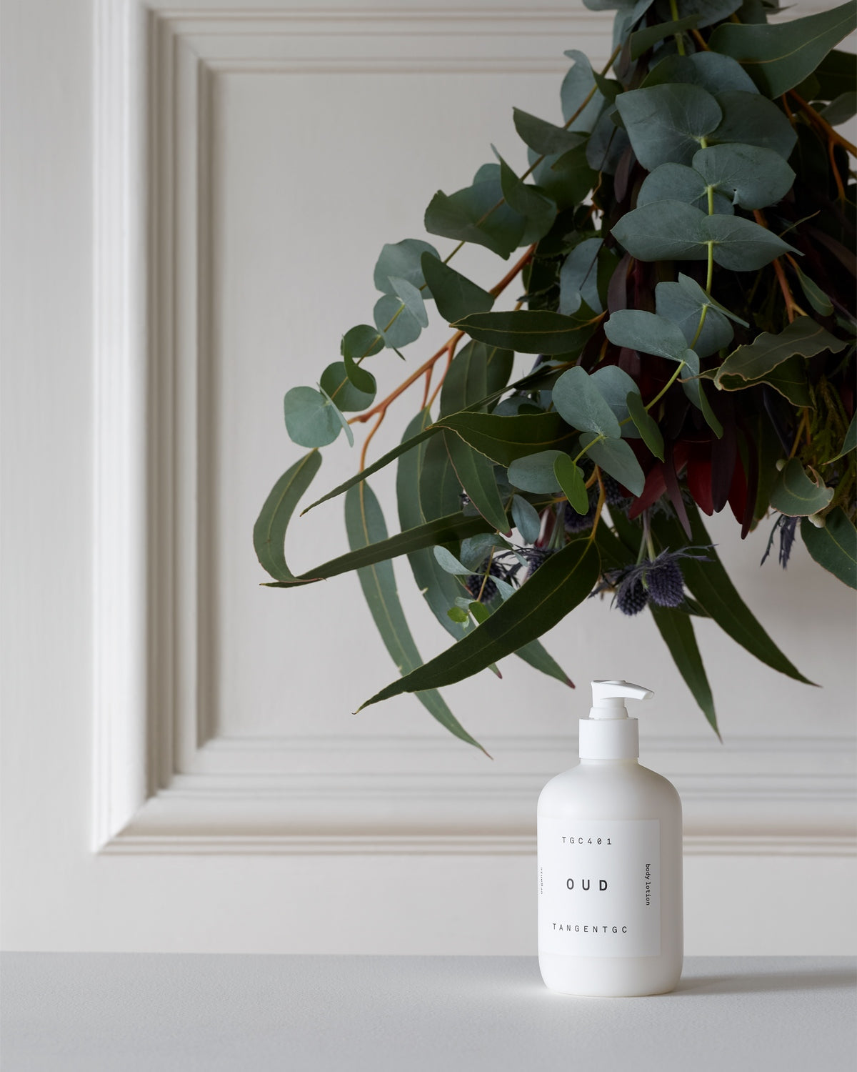 TANGENT GC kūno losjonas "Oud" - MEDIENA IR SAKAI, 350 ml